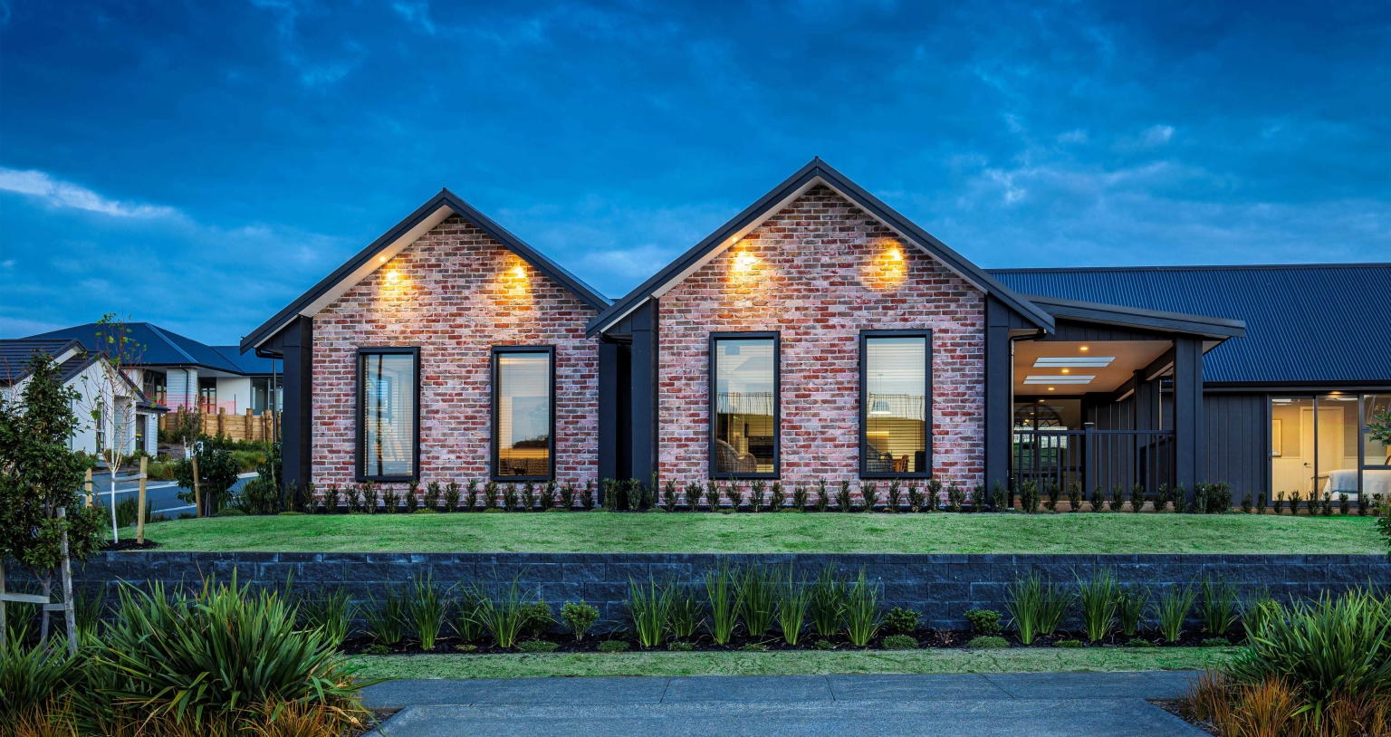 Platinum Homes gallery image
