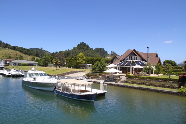 Pauanui Waterways gallery image