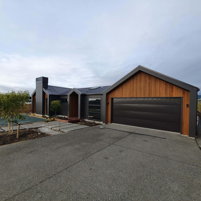 Show Home, Homes by Orange - Katania Heights cover image